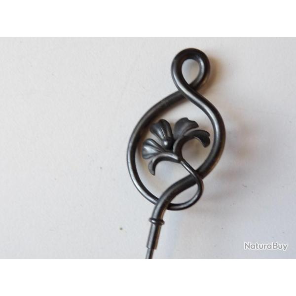 pingle  chapeau Art nouveau