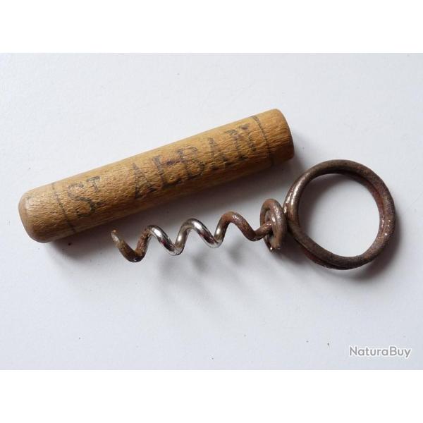 Tire-bouchon   St Alban  vin vignes
