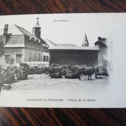 CPA 43 Condat en Féniers - Place de la Halle