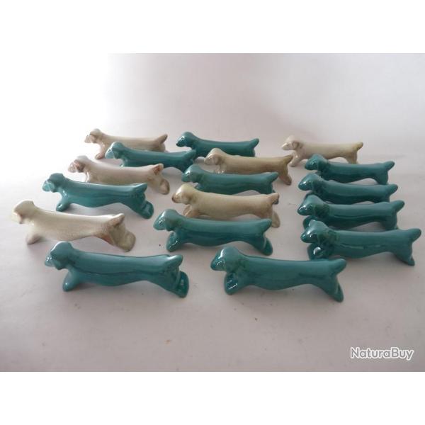 18 Porte-couteaux c�ramique Chien