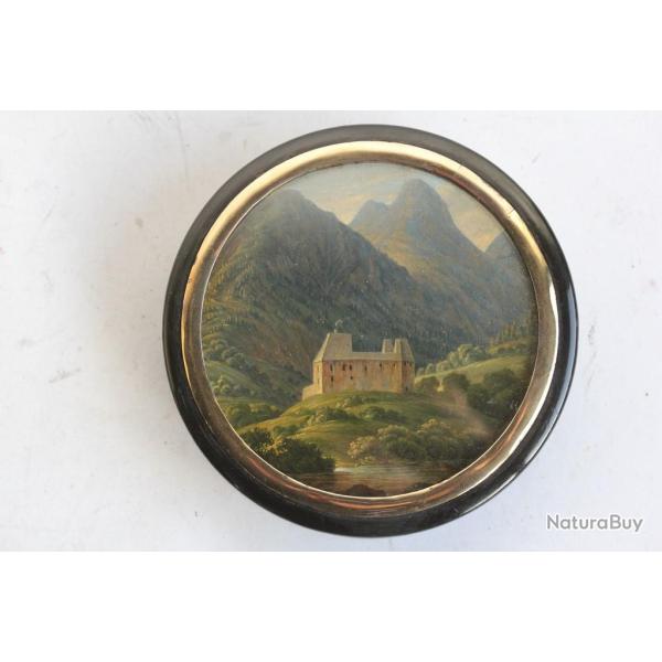 Ancienne boite Peinture miniature Ch�teau