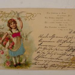 CPA fantaisie gaufrée et soie enfants colombes