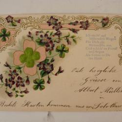 CPA fantaisie gaufrée et soie fleurs trèfle à quatre