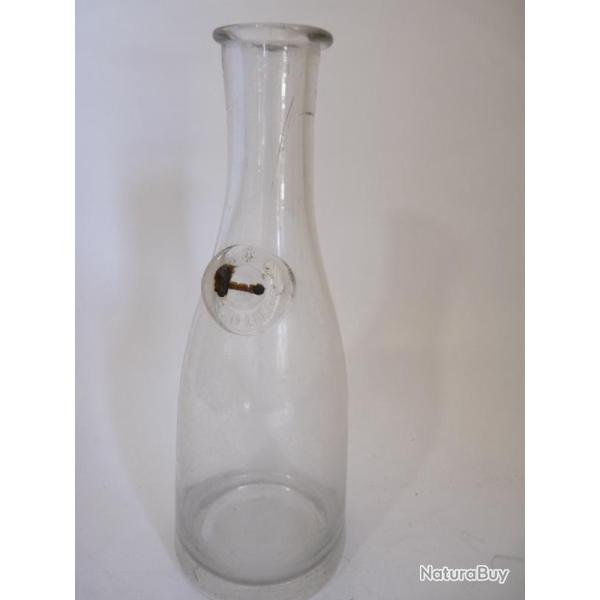 Ancienne bouteille carafe plomb�e Art populaire