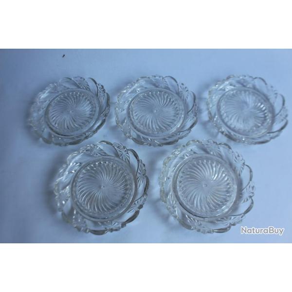 Cinq dessous de bouteille verre moul� d'�poque 1900