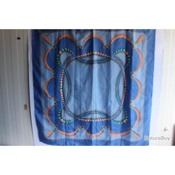 CARTIER foulard en soie