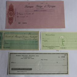 Lot 4 anciens ch&egrave;ques de banques