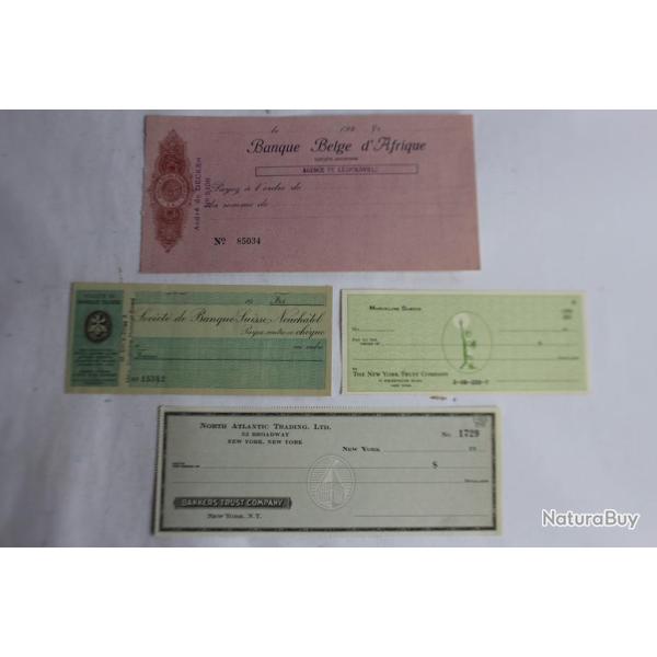 Lot 4 anciens ch�ques de banques