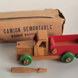 Jouet Camion d&eacute;montable Benne basculante bois Educo N&deg;312