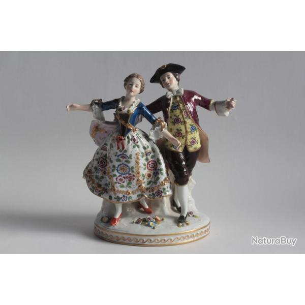LUDWIGSBURG Couple dansant porcelaine XIXe si�cle Allemagne