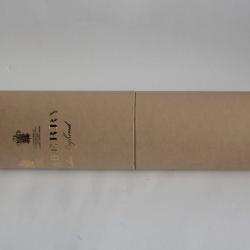Boite carton publicitaire BURBERRY 33x8 cm