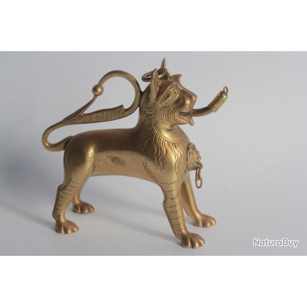 Aquamanile bronze Lion Lampe � huile
