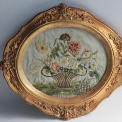 Tableau Broderie sur soie Panier Fleurs XIXe siècle