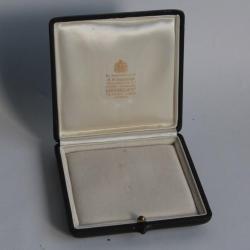 Écrin vintage pour bijoux Garrard & Co London