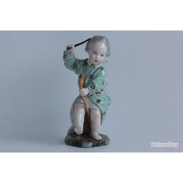 Ancienne figurine porcelaine HOECHST Enfant jouant Allemagne