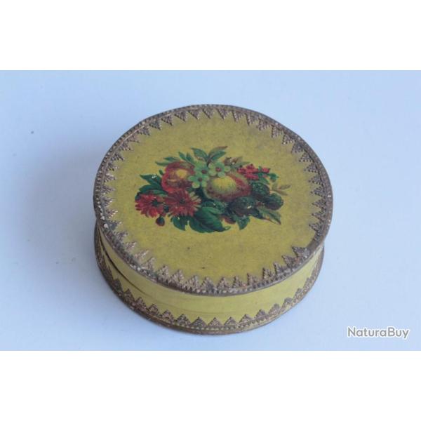 Bo�te � bonbons carton peint XIXe si�cle