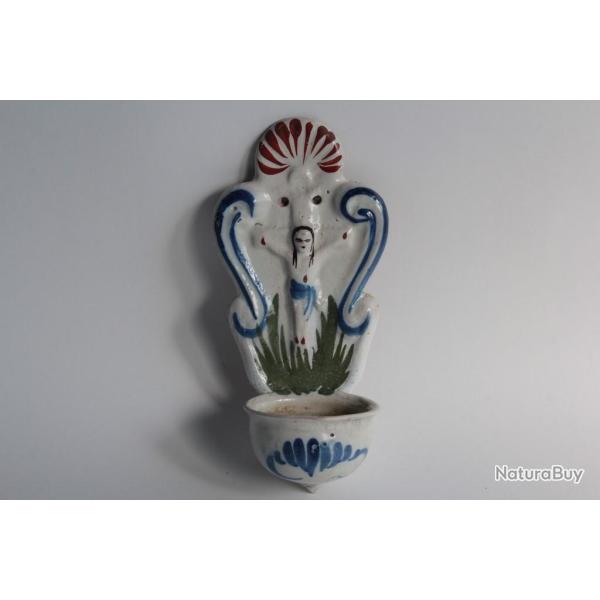 B�nitier fa�ence Auvergne XIXe si�cle