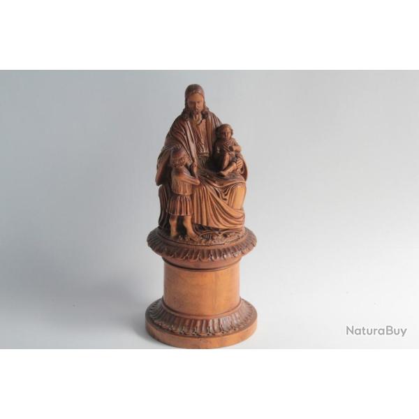 Boite ronde Christ et enfants bois sculpt� XIXe si�cle