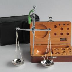 Balance à carats de poche diamants pierres précieuses