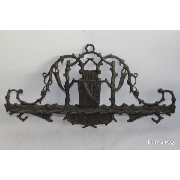 Pyrog�ne mural Porte pipe fonte Corneau a Charleville