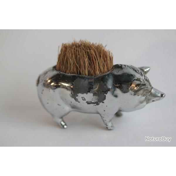 Essuie plume Cochon Pen wipe brush