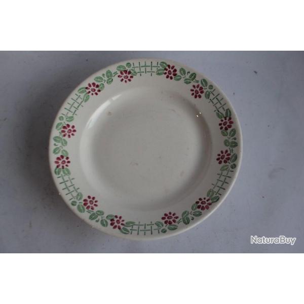 Assiette sur pied fa�ence Digoin Sarreguemines Printania Terre de fer