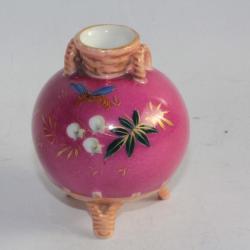 Petit vase tripode porcelaine Napoléon III