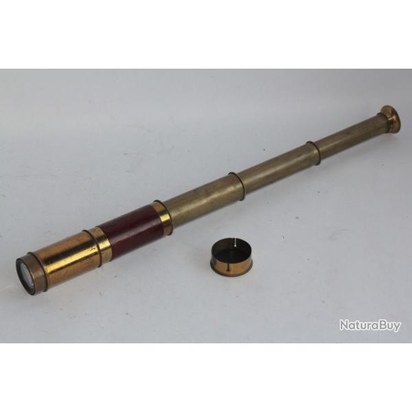 Longue-vue bois et laiton XIXe si�cle
