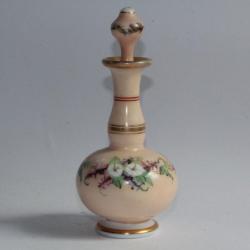 Ancien flacon opaline émaillée Napoléon III