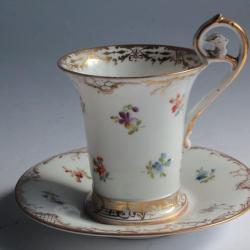 Ancienne tasse et sous-tasse Dresden Richard Klemm (1888/1916)
