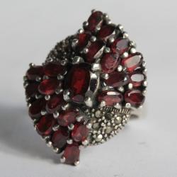 Bague argent grenats et marcassites