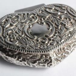 Boite Coeur argent massif Henry Matthews