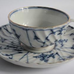 Ancienne tasse porcelaine bleue et blanche Thuringe Allemagne