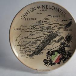 Assiette faïence de Carouge Clément COPPIER Canton de Neuchâtel