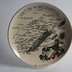 Assiette faïence de Carouge Clément COPPIER Canton de Neuchâtel