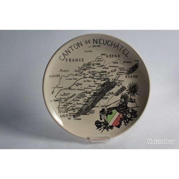 Assiette fa�ence de Carouge Cl�ment COPPIER Canton de Neuch�tel