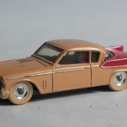 DINKY TOYS Voiture miniature 169 Studebaker Golden Hawk