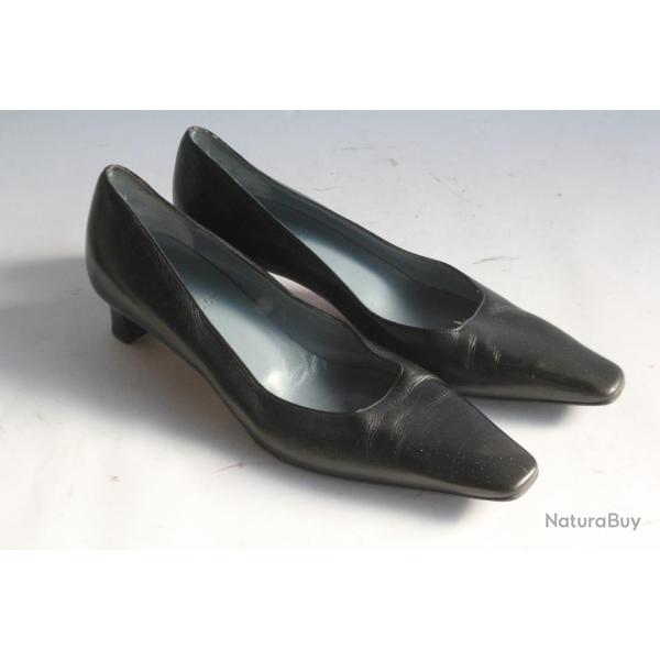BALLY escarpin cuir noir T36 vintage