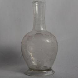 Fiole d'apothicaire verre soufflé gravé XVIIIe siècle