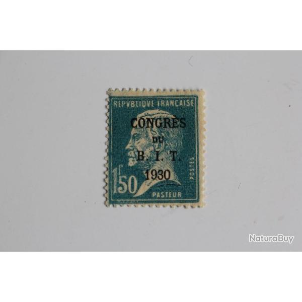 Timbre France 1930 pasteur avec surcharge du BIT neuf