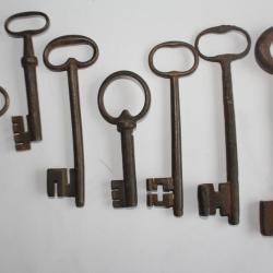 Anciennes clefs fer forgé