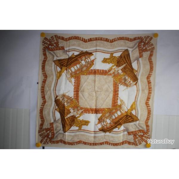 LOEWE Foulard soie Aranjuez