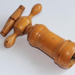 Ancien tire-bouchon Cloche bois