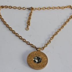 GUY LAROCHE Pendentif et collier Bijoux vintage