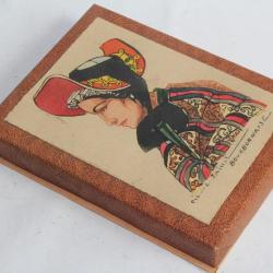 Ancienne boite Bourbonnaise Pierre Jaillet