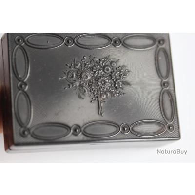 Vintage Hardy Bro`s Japanned Black Fly Cast Box. Alnwick England