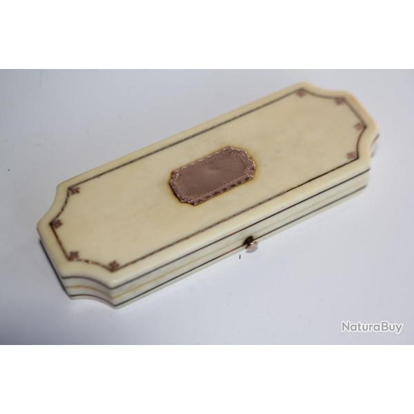 Boite � Mouches Or XVIIIe si�cle