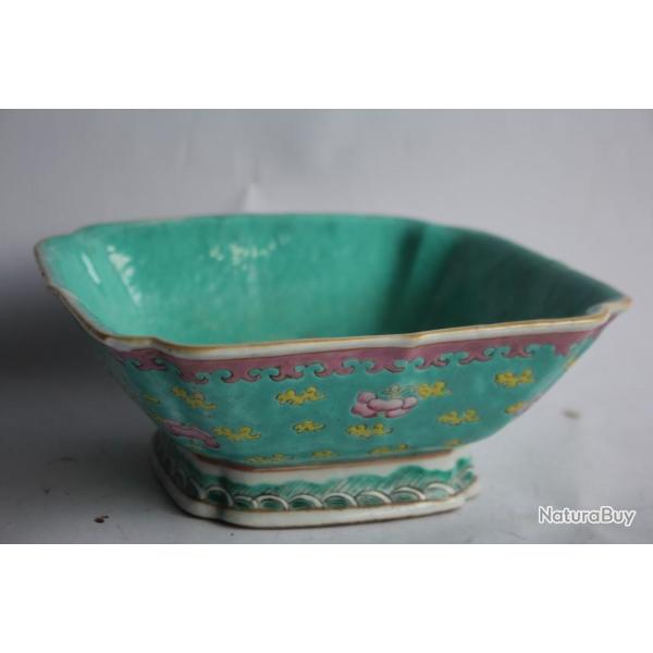 Coupe porcelaine �maill�e Tongzhi Nian Zhi Chine