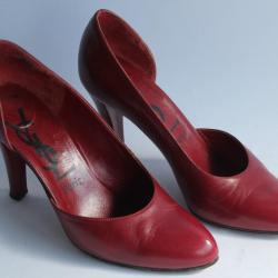 YVES SAINT LAURENT Escarpins cuir rouge T 6 1/2