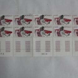 Timbres Monaco bande x10 coin daté 1987